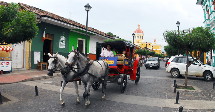 GRANADA TRASLADA SUS GASTRONOMÍA, CULTURA Y OFERTA TURÍSTICA A LA CIUDAD DE LOS DOS PISOS, BOACO