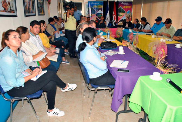 INTUR prepara gran evento cultural nacional en la plaza juan pablo segundo