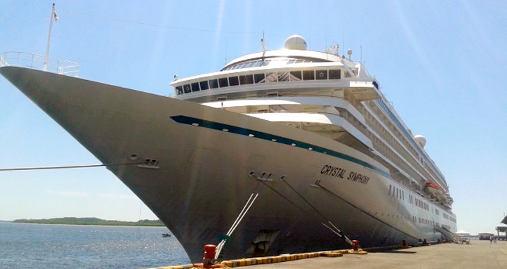 Llega a Corinto quinto crucero de la temporada