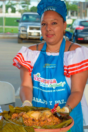 INTUR realiza octavo concurso departamental de comidas navideñas en el Paseo Xolotlán