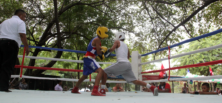 Centro Turístico “El Trapiche” presenta tarde de Boxeo