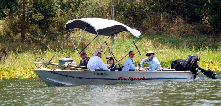 Un centenar de pescadores participan en torneo de pesca de Apanás