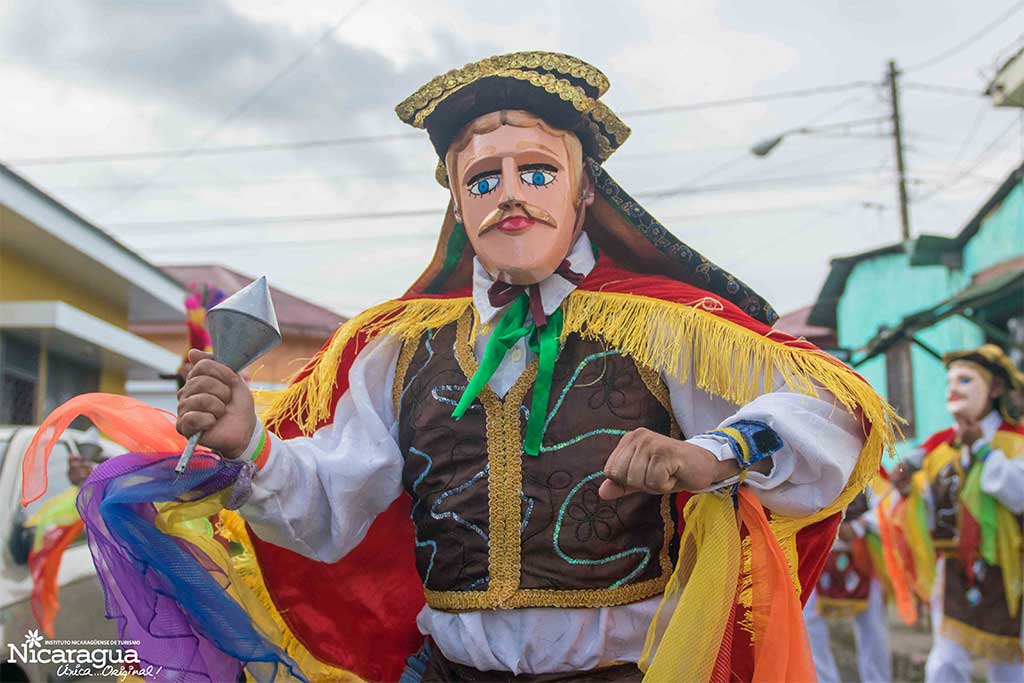 Carazo Visita Managua