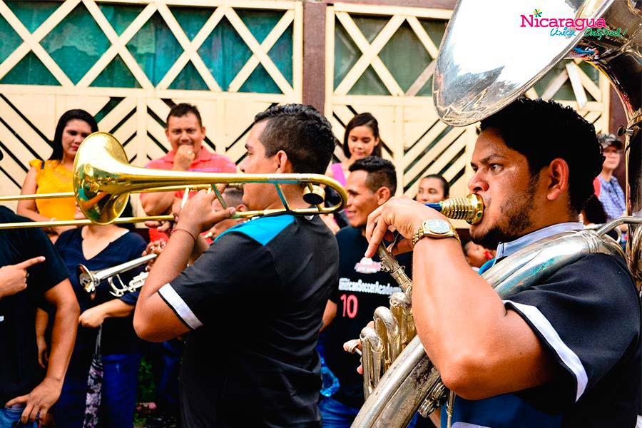 Chicheros XI-Carnaval-Acuático-de-Río-San-Juan-2019
