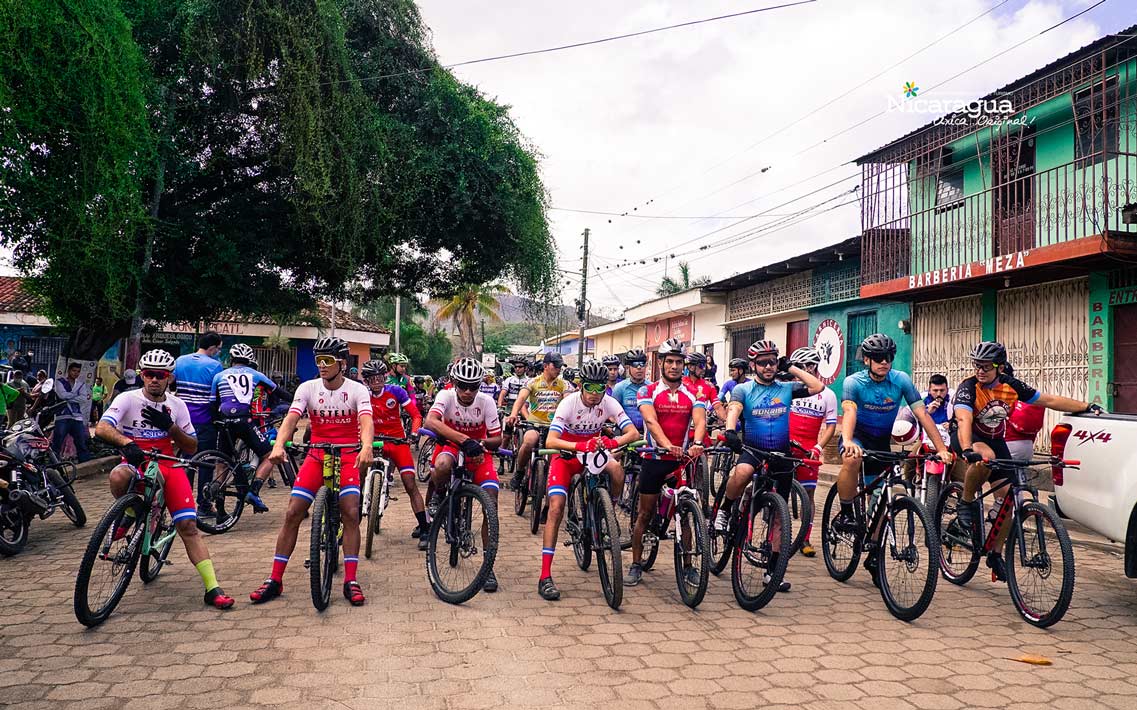 Ciclistas en Nicaragua