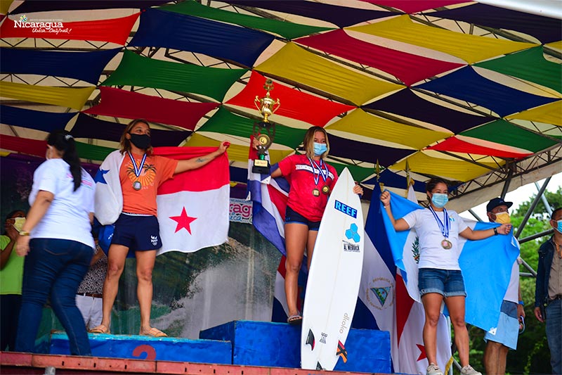 Ganadoras Open Femenino Surf Nicaragua