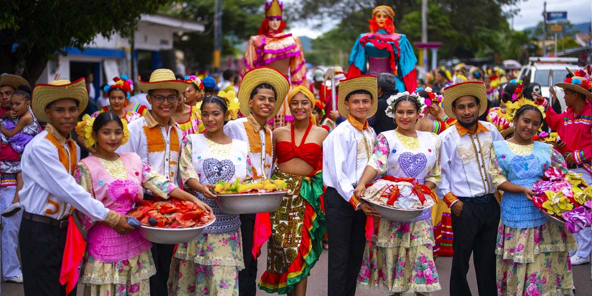 Portadavisita de Chinandega y León en Estelí