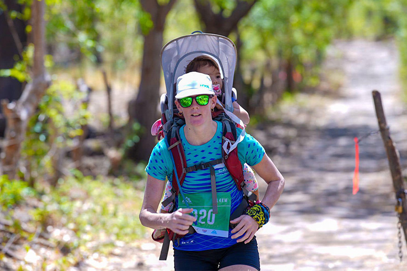 Participante con su hija